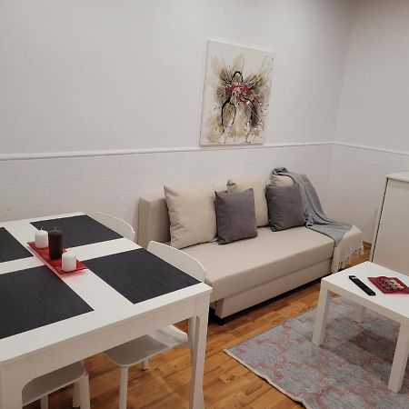 Alojamento Batista Apartment Lisbon Exterior photo